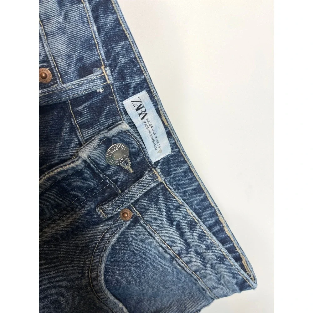 ZARA High Waisted Distressed Denim Cutoff Jean Shorts Blue‎ Size 2
